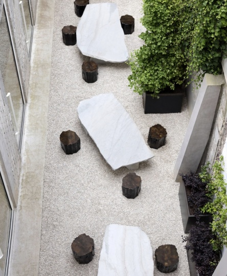 Acne Studios открыли штаб-квартиру внутри парижского таунхауса