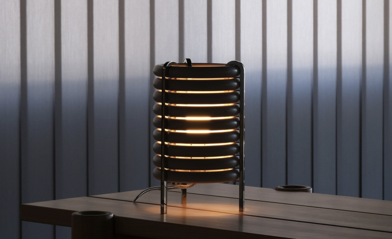 Akasaki & Vanhuyse сделали лампу из старых поручней