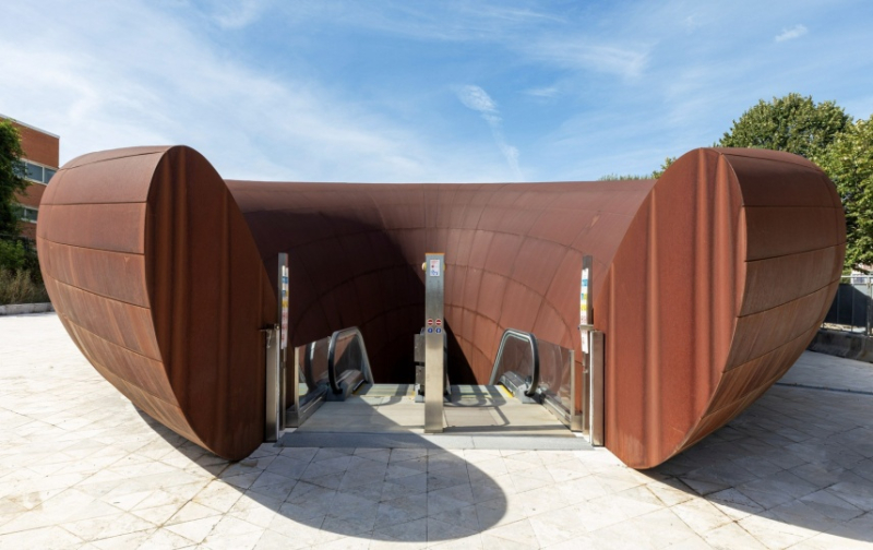 Аниш Капур спроектировал станцию метро в Неаполе