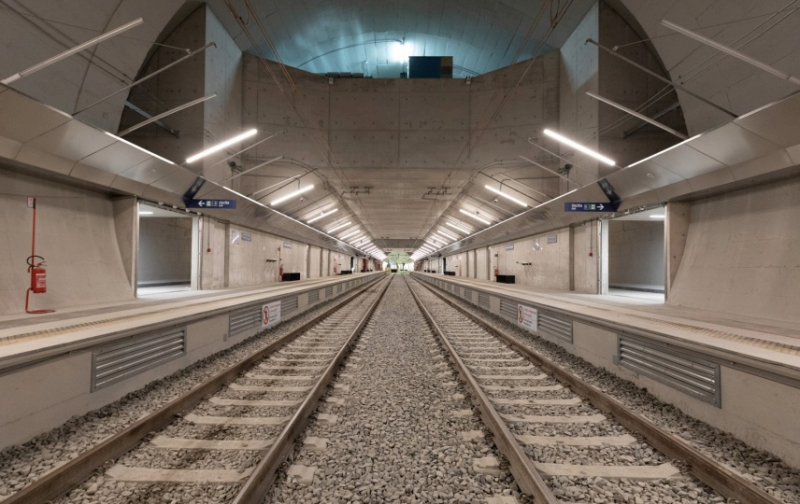 Аниш Капур спроектировал станцию метро в Неаполе