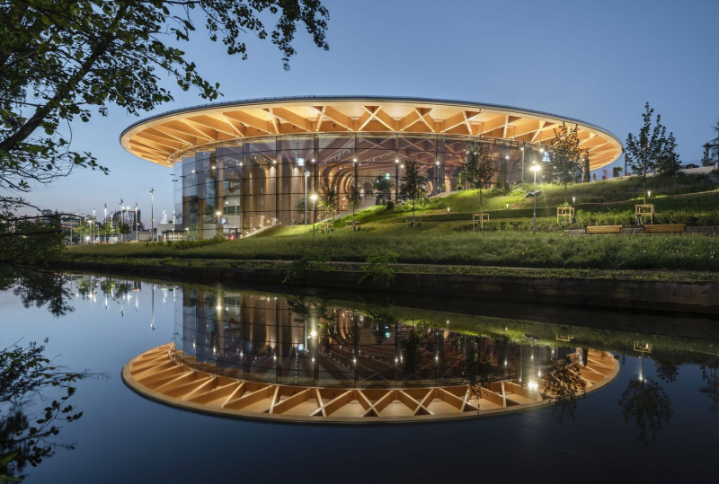 Центр "Мир впечатлений от Volvo" в городе Гетеборг, Швеция