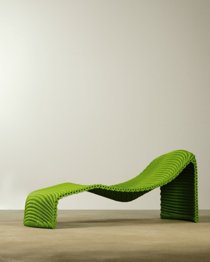 Eburet представил первую коллекцию уличной мебели