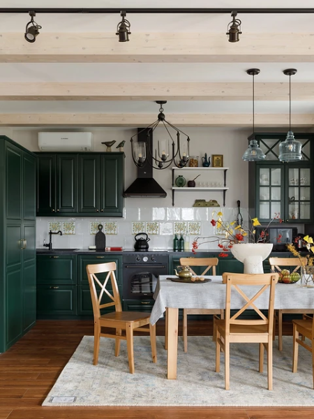 Какой потолок сделать на кухне: 7 практичных вариантов и 80 фотопримеров