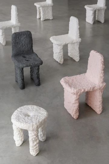 Макс Лэмб сделал мебель из керамики в коллаборации с 1882 Ltd