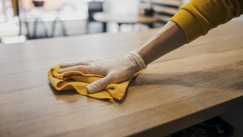 Протирание пыли согласно гороскопу домашних дел