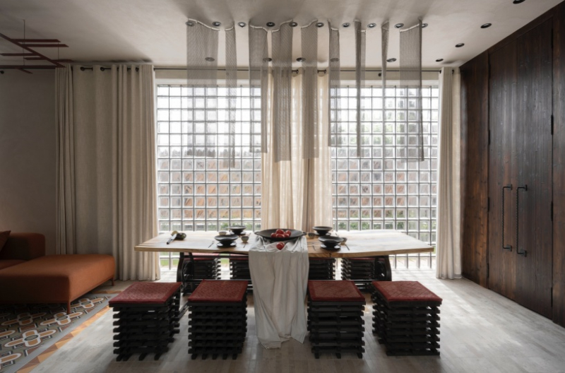 Osetskaya.Salov спроектировали «иммерсивный» гостевой дом в Переславле-Залесском