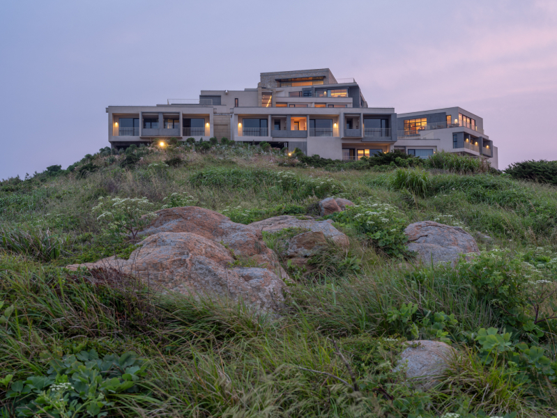 Отель-маяк на острове Хуанлун в городе Чжоушань, Китай