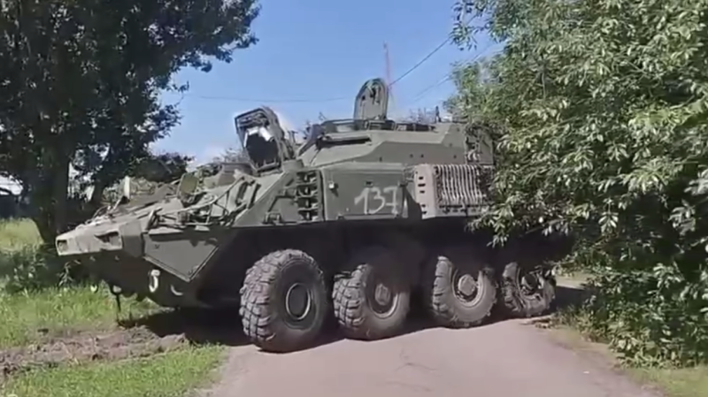 «Поставил режим «драйв» и поехал»: как бывший полицейский из Башкирии угнал у вэсэушников натовский БТР