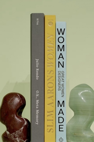 SolidNature х Wandler: декор на стыке натуральных материалов и моды