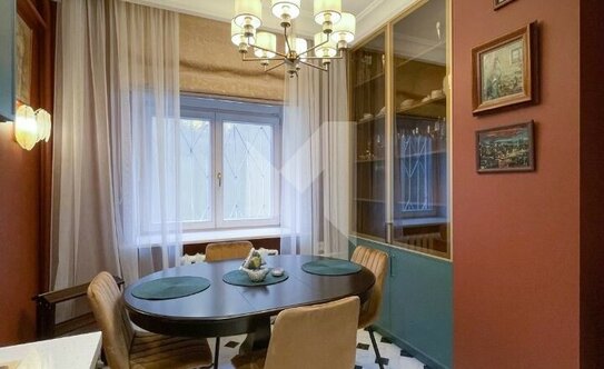 «Сталинка, я выбираю тебя!». Почему люди хотят жить в домах 30–50-х годов постройки