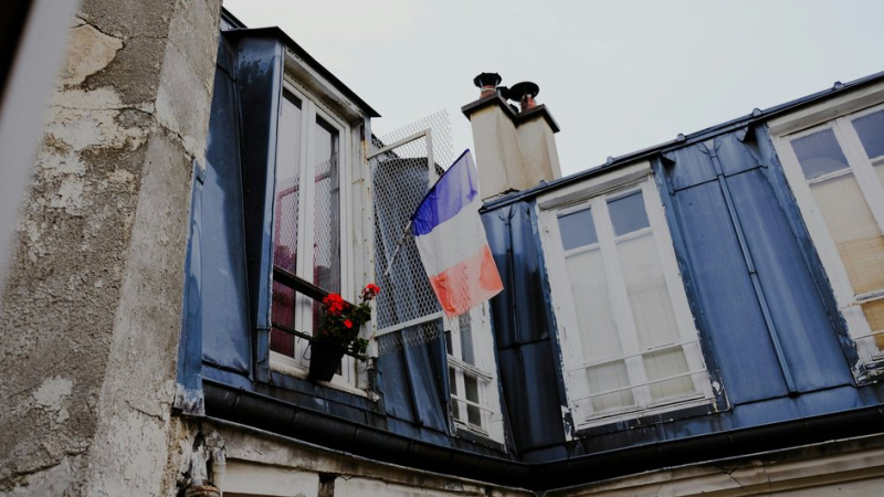 Непривычный вид французской мансарды