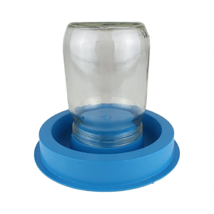 Поилка для молодняка домашней птицы под тару