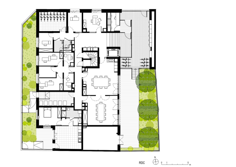 Un Toit - Резиденция для женщин подвергшимся насилию, Франция