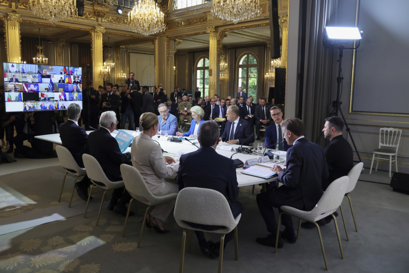 «Законные цели для поражения»: Путин предупредил о последствиях ввода иностранных войск на Украину